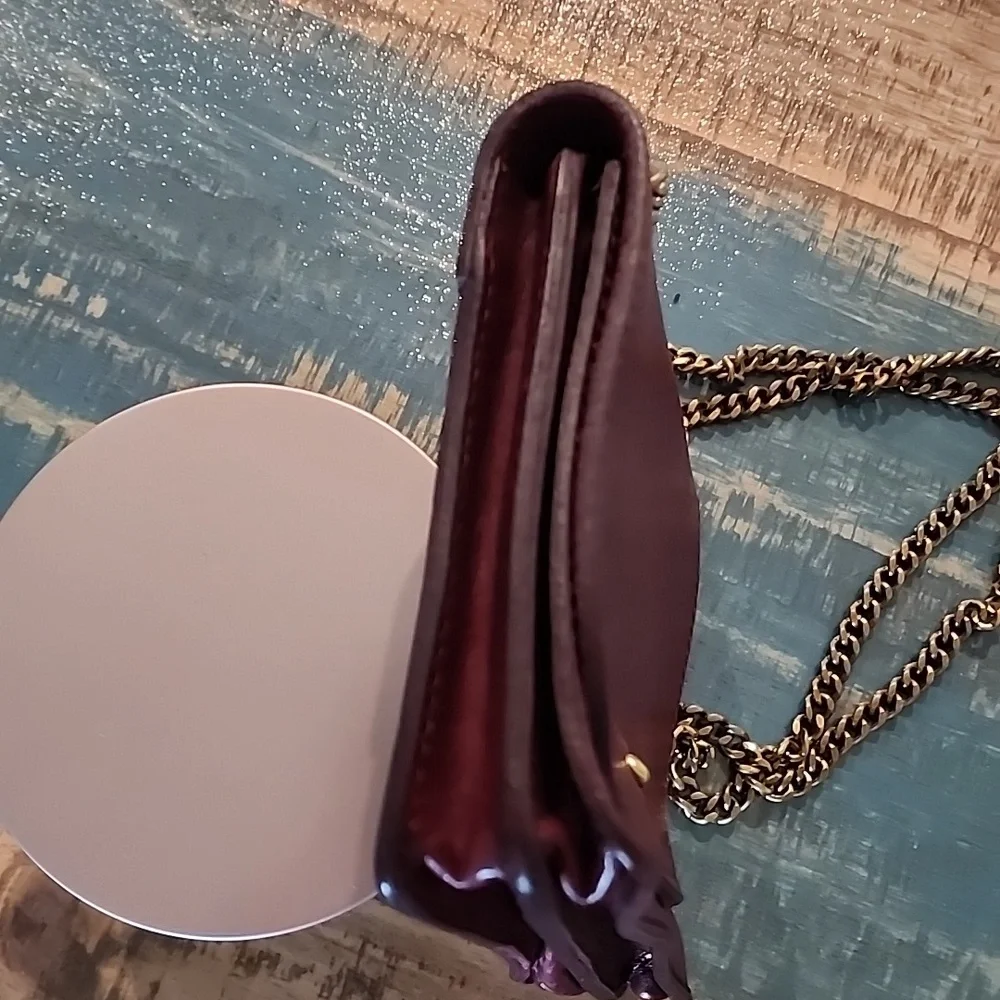 Maxwell Chain Crossbody - Picture 7 of 13